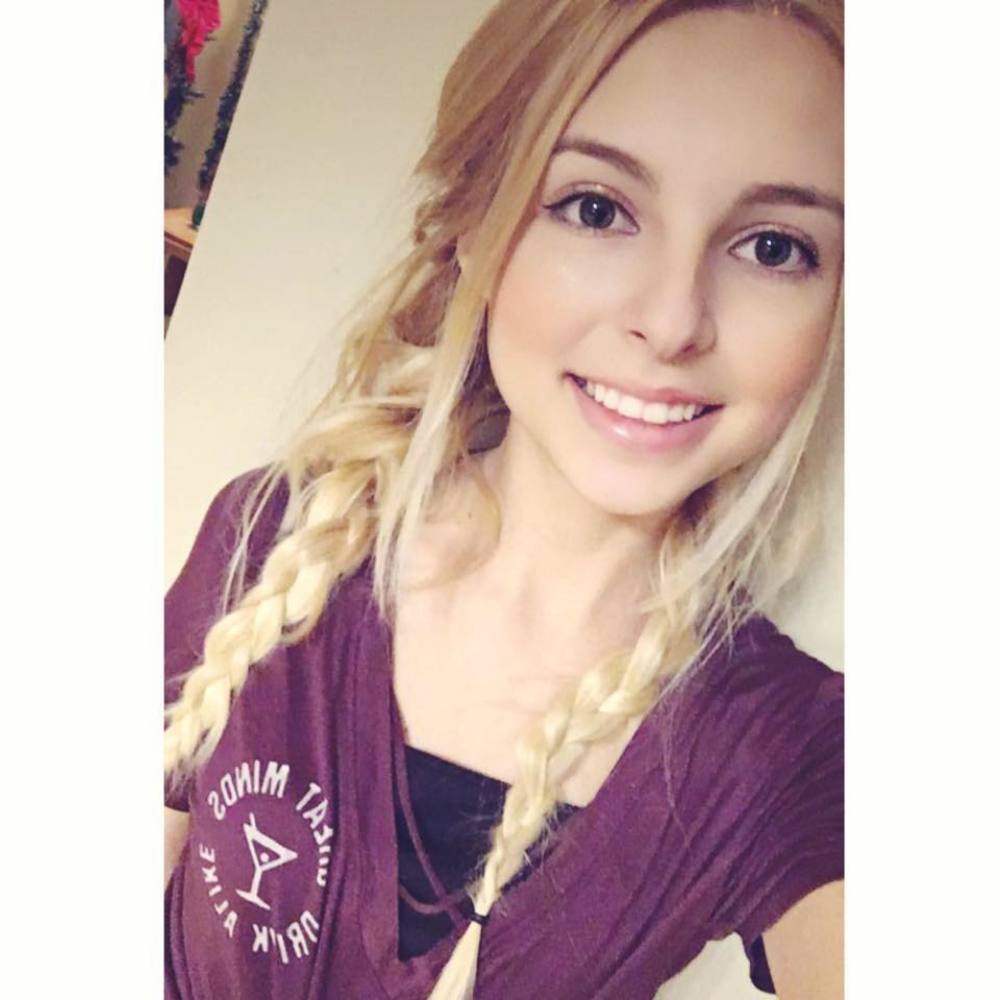 Meet your Posher, Alicein